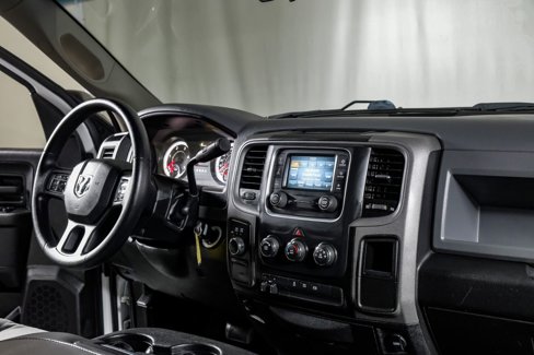 Used 2018 RAM 2500 Tradesman w/ Chrome Appearance Group image 22