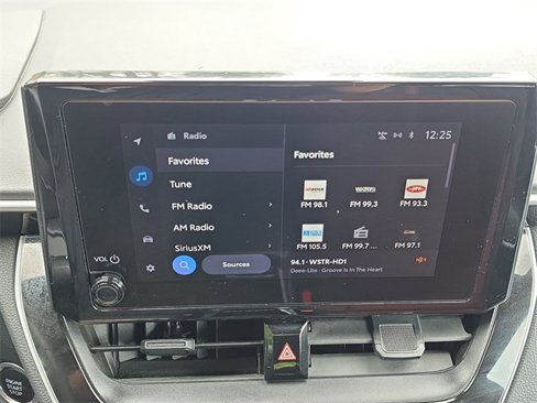 Used 2023 Toyota Corolla SE image 13