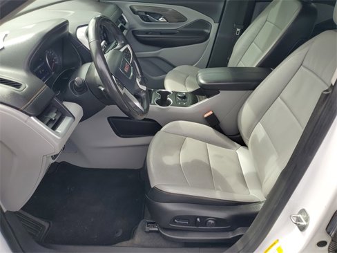 Used 2020 GMC Terrain SLT image 17