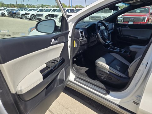 Used 2018 Kia Sportage EX w/ EX Sport Appearance Package image 11