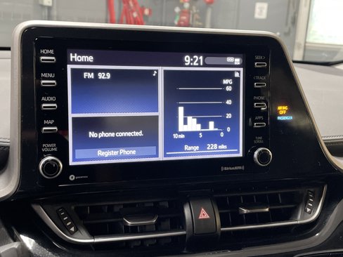 Certified 2020 Toyota C-HR LE image 23