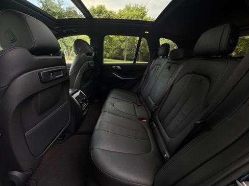 Used 2022 BMW X5 sDrive40i w/ Premium Package image 46
