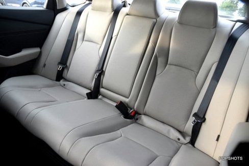 Used 2020 Toyota RAV4 XLE image 12