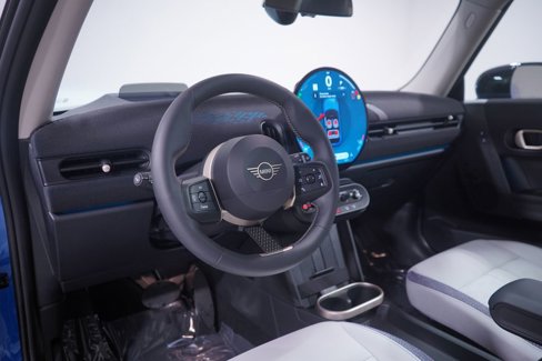 Used 2025 MINI Cooper S image 6