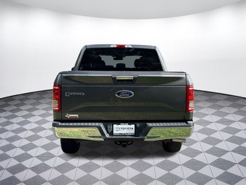 Used 2016 Ford F150 XLT w/ Equipment Group 301A Mid image 10