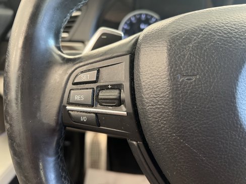 Used 2014 BMW 750Li xDrive image 11