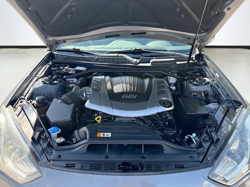 Used 2015 Hyundai Genesis 3.8 image 27