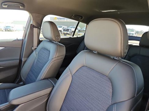 New 2025 Buick Envista Preferred image 25