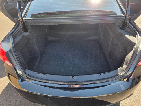 Used 2015 Chevrolet Impala LTZ image 21