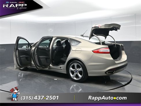Used 2015 Ford Fusion SE w/ Equipment Group 201A image 35