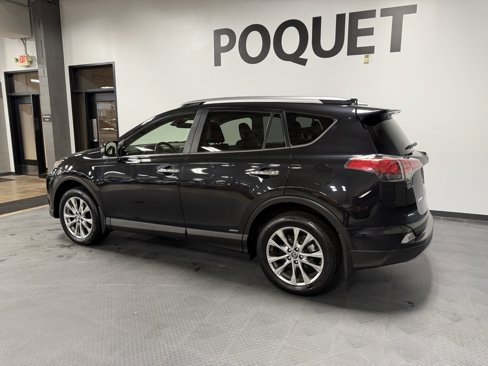Used 2017 Toyota RAV4 Limited image 6