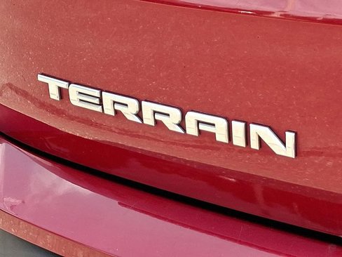 Used 2019 GMC Terrain SLE image 32