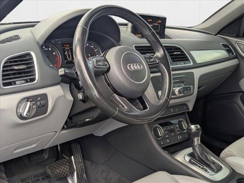 Used 2018 Audi Q3 2.0T Premium image 10