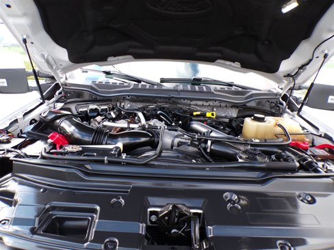 Used 2019 Ford F450 Lariat w/ Lariat Ultimate Package image 3