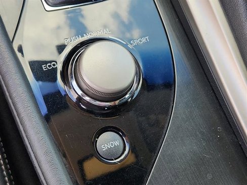 Used 2016 Lexus GS 200t image 17