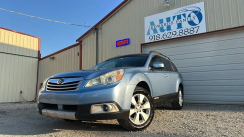 Used 2011 Subaru Outback 2.5i Limited image 10