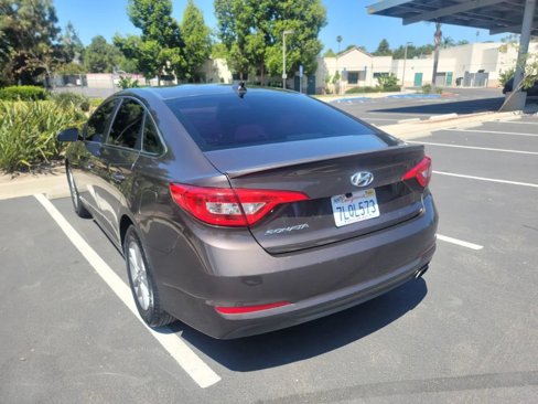 Used 2015 Hyundai Sonata SE image 7