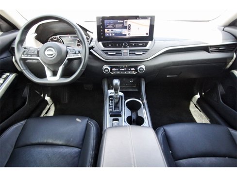 Used 2024 Nissan Altima 2.5 SL image 11