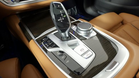 Used 2020 BMW 740i xDrive w/ Interior Design Package image 58