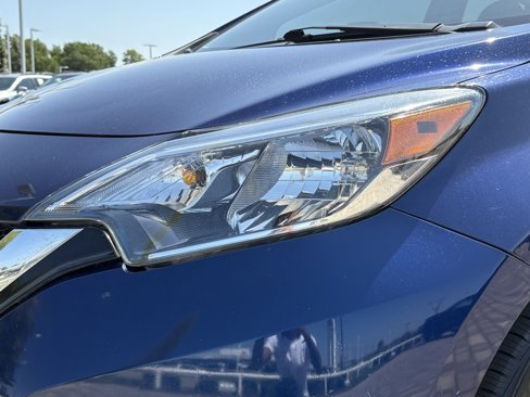 Used 2018 Nissan Versa Note SV image 4