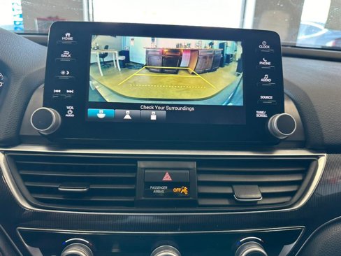 Used 2018 Honda Accord Sport image 48