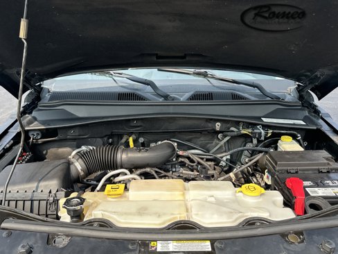 Used 2012 Jeep Liberty Sport image 9