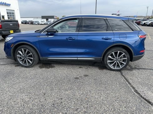 Used 2020 Lincoln Corsair Reserve w/ Equipment Group 202A image 8