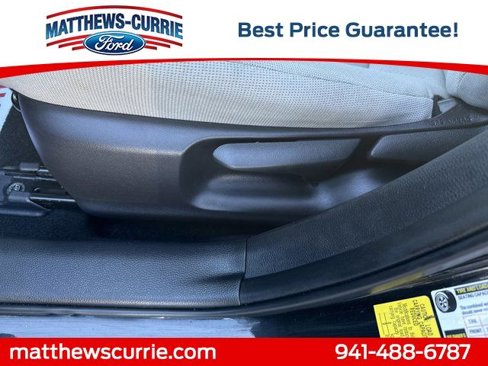 Used 2021 Toyota Corolla LE image 10