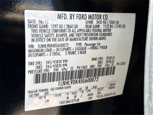 Used 2014 Lincoln MKS w/ Equipment Group 101A image 26