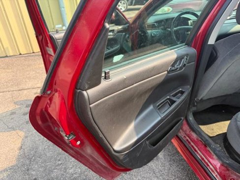 Used 2014 Chevrolet Impala LT w/ LT Sunroof Package image 15