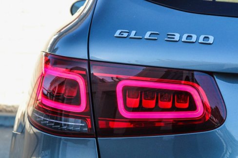 Used 2021 Mercedes-Benz GLC 300 4MATIC image 9