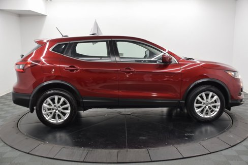 Used 2021 Nissan Rogue Sport S image 8