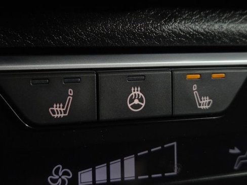 Certified 2023 Nissan Sentra SV image 36