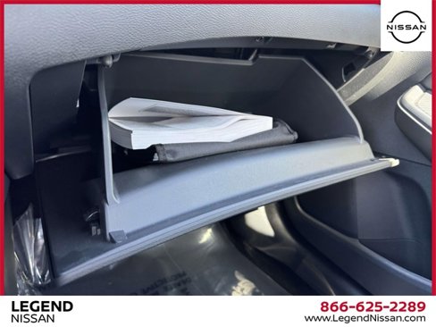 Used 2024 Nissan Sentra SV image 31