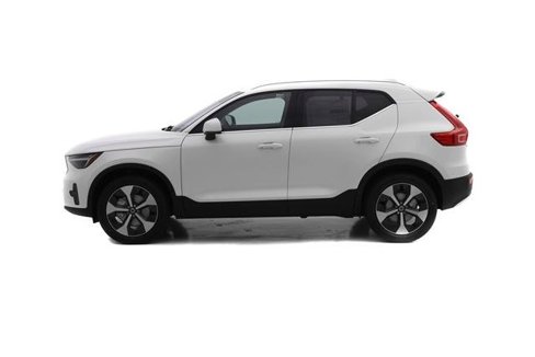 New 2025 Volvo XC40 B5 Core w/ Protection Package Premier image 3