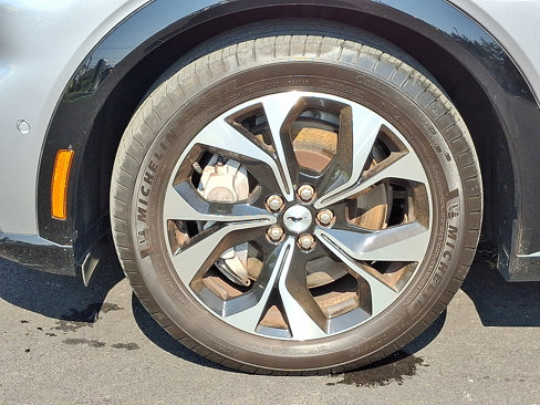 Certified 2021 Ford Mustang Mach-E Premium image 9