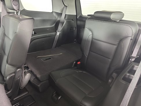 Used 2017 GMC Acadia SLT image 32
