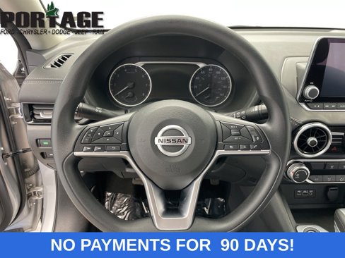 Used 2023 Nissan Sentra SV image 15