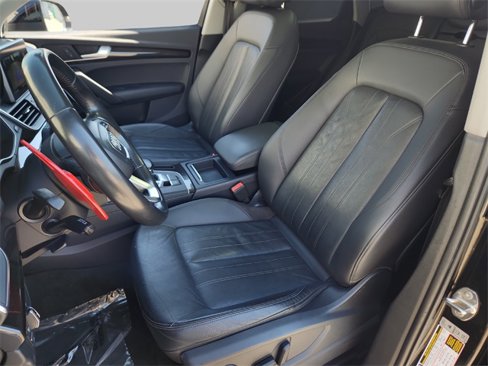 Used 2018 Audi Q5 2.0T Premium Plus w/ Premium Plus Package image 25
