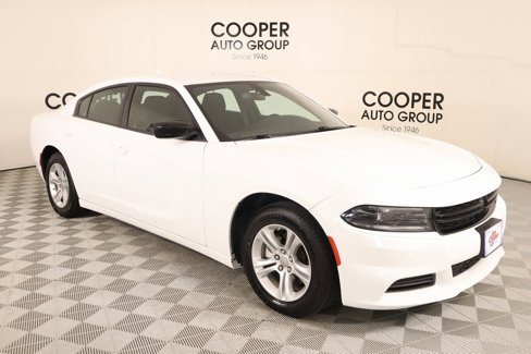 Used 2023 Dodge Charger SXT image 1