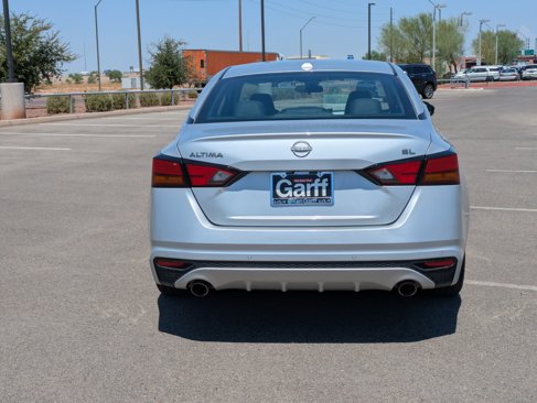 Used 2023 Nissan Altima 2.5 SL image 4