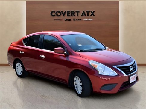 Used 2017 Nissan Versa SV image 7