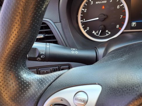 Used 2019 Nissan Sentra S image 12