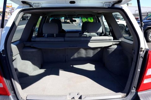 Used 2004 Subaru Forester 2.5X image 9