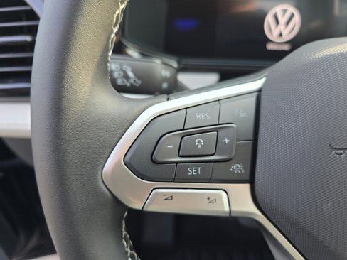 New 2025 Volkswagen Taos S image 28