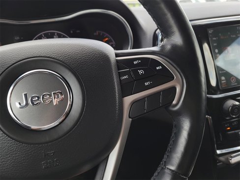 Used 2021 Jeep Grand Cherokee Limited w/ Luxury Group II image 14