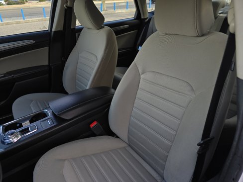 Used 2020 Ford Fusion S image 23