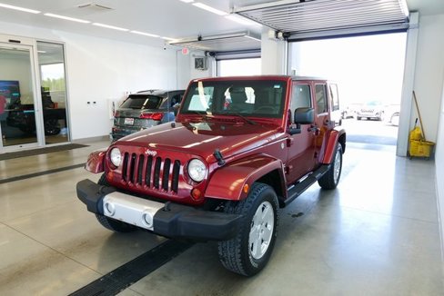 Used 2010 Jeep Wrangler Unlimited Sahara w/ Trailer Tow Group image 3