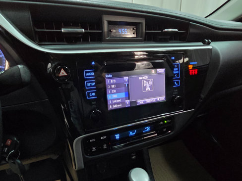 Used 2019 Toyota Corolla LE image 27