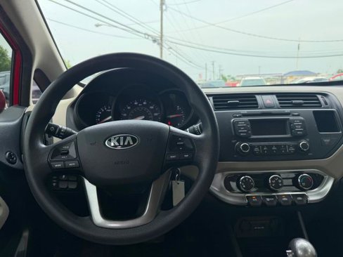 Used 2013 Kia Rio LX image 9